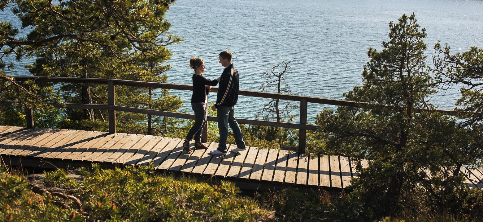 Stig längs med Lotsberget Stig längs med Lotsberget