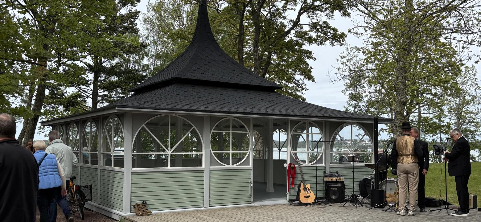 Lilla holmens paviljong Bild på Lilla holmens paviljong
